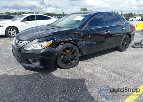 2016 Nissan Altima 2.5 S z USA, uszkodzony, nr VIN 1N4AL3AP9GN354790